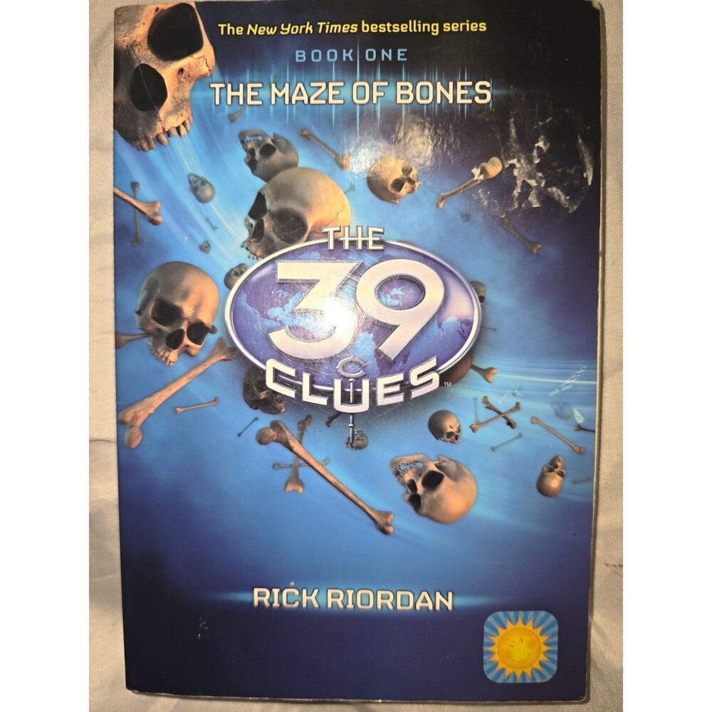The 39 Clues: The Maze of Bones Rick Riordan Illustrated Paperback